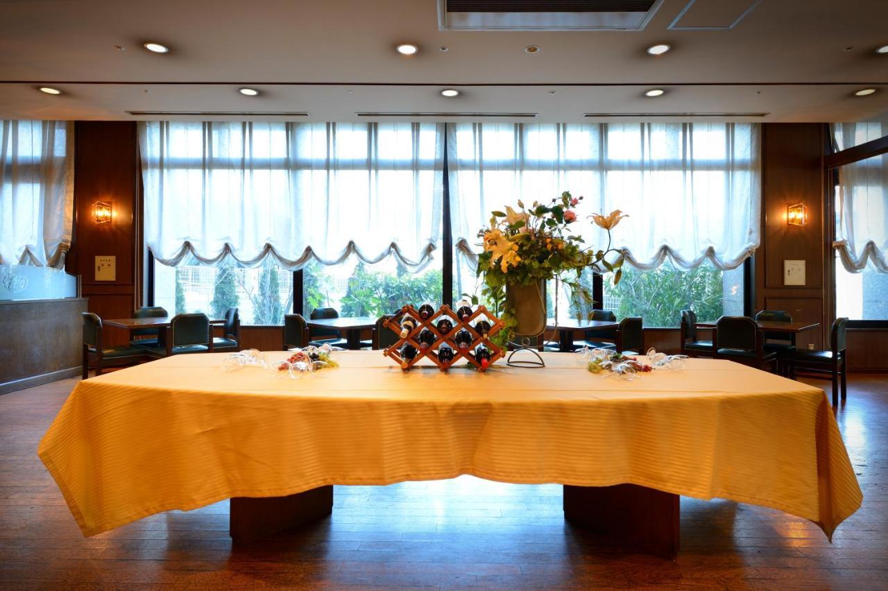 Hotel Jal City Sendai Bagian luar foto