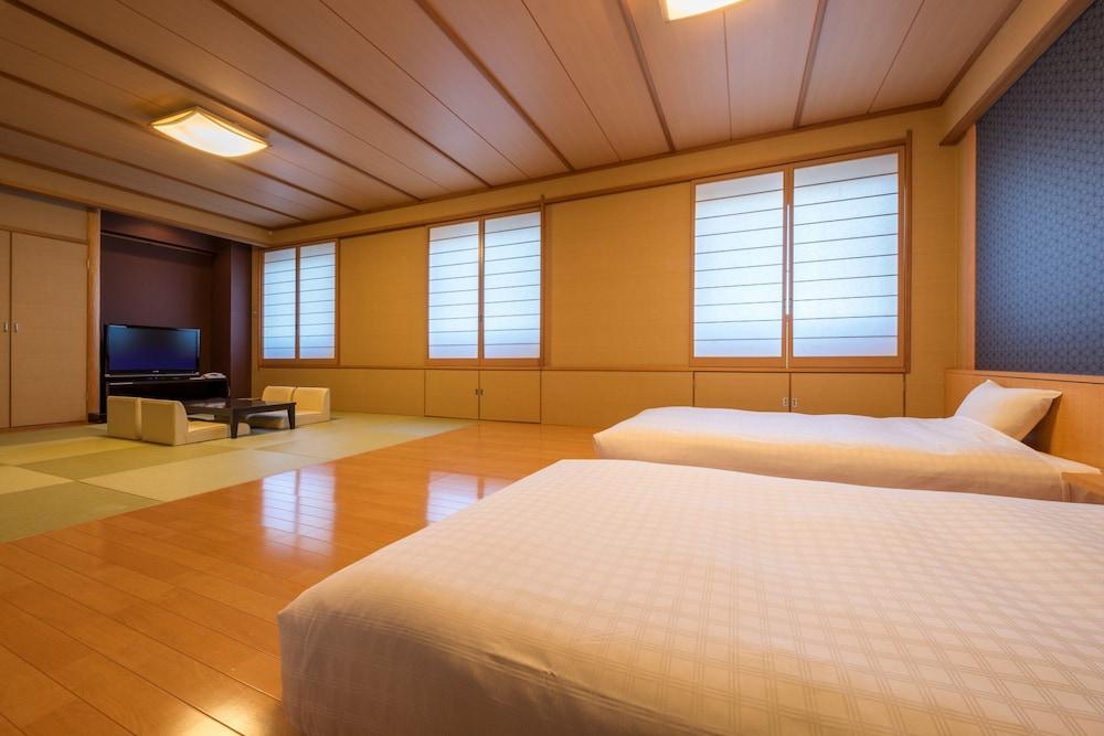 Hotel Jal City Sendai Bagian luar foto
